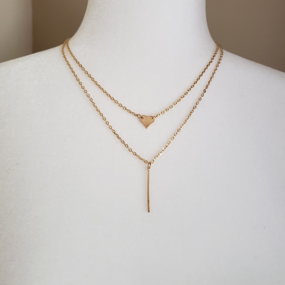 🌷Gold layered dainty heart bar necklace - Picture 2 of 4